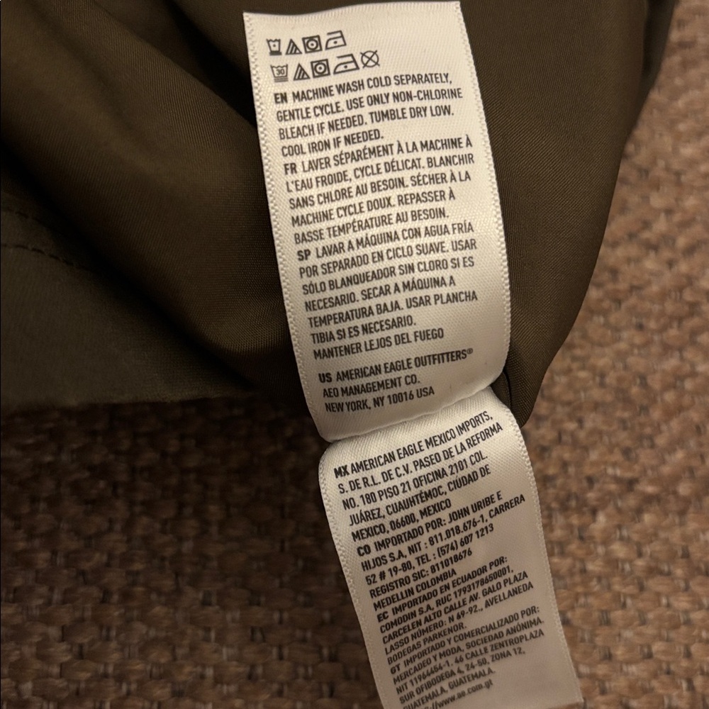 American Eagle Barn Jacket. New without tags - Picture 8 of 9